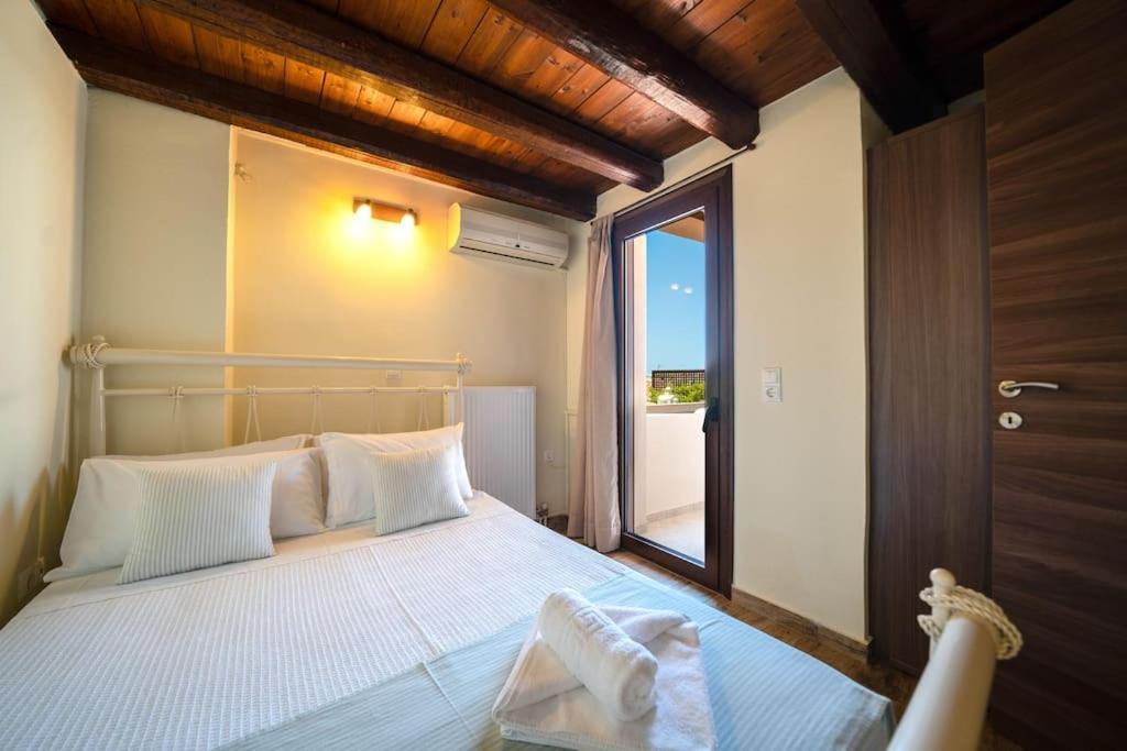 Arhontariki Luxury Apartment Pánormos Esterno foto
